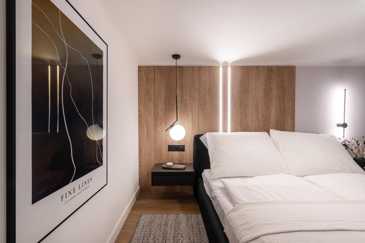 E56 - Grand Boulevard Heritage Residence - Best Location By Bqa 부다페스트 외부 사진
