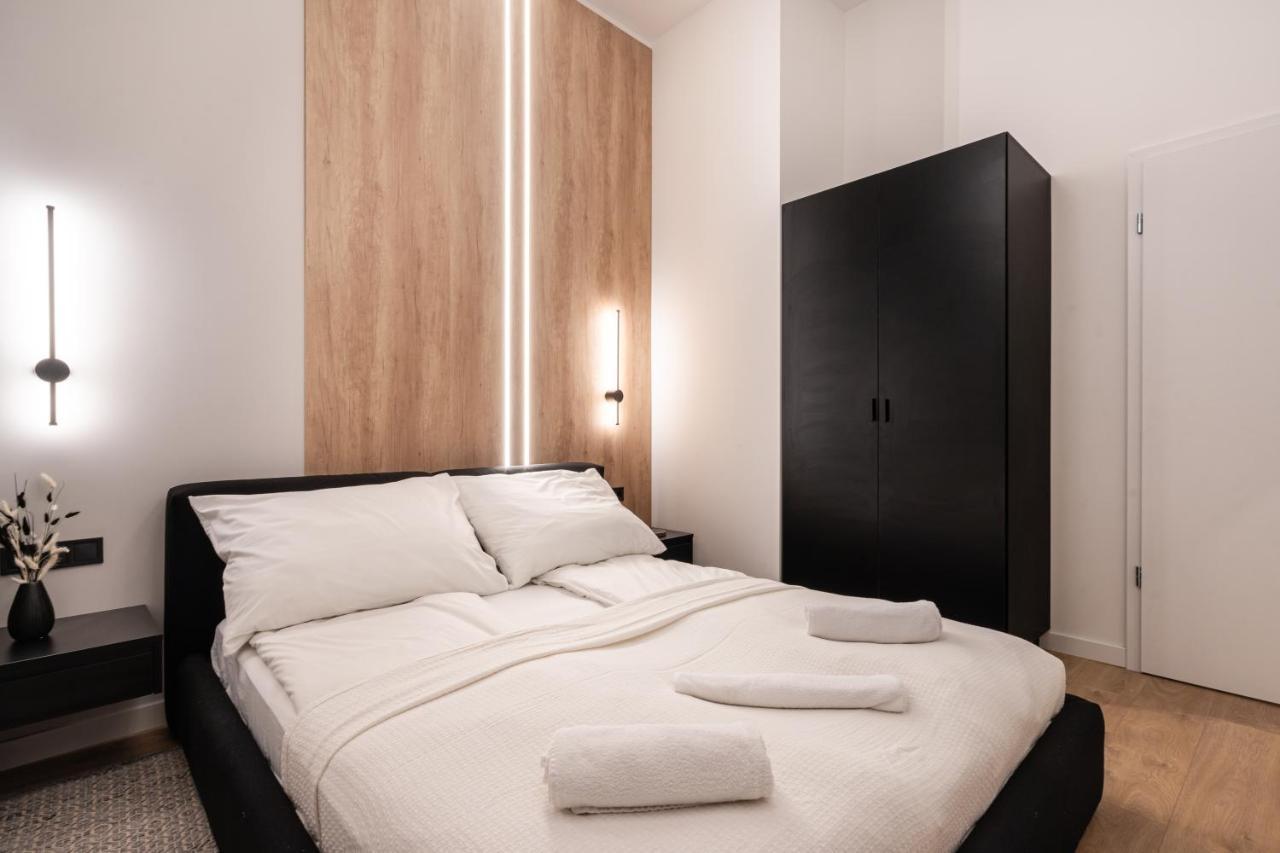 E56 - Grand Boulevard Heritage Residence - Best Location By Bqa 부다페스트 외부 사진