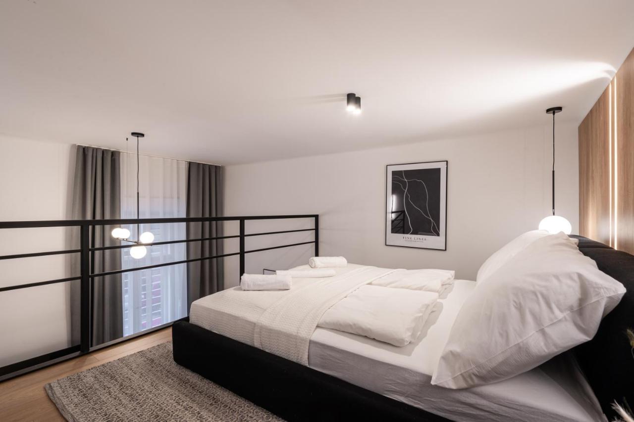 E56 - Grand Boulevard Heritage Residence - Best Location By Bqa 부다페스트 외부 사진