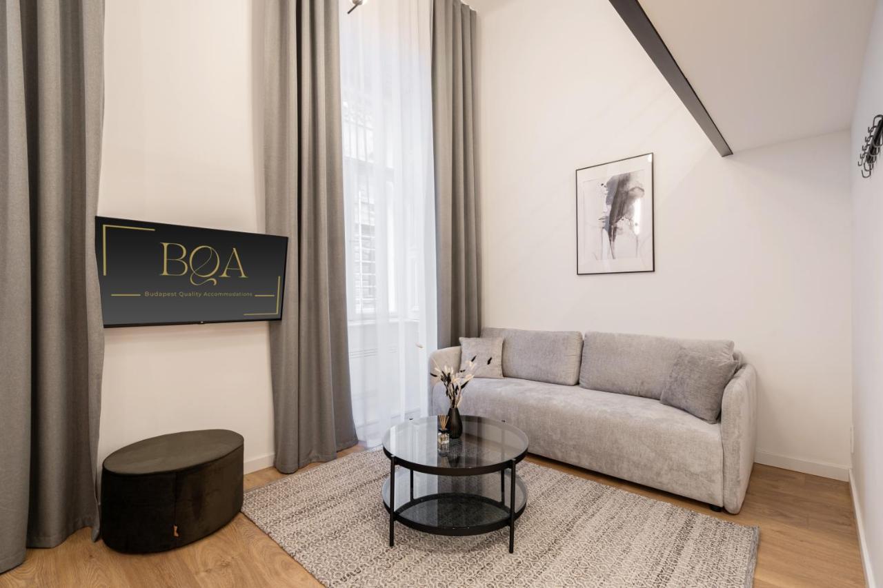 E56 - Grand Boulevard Heritage Residence - Best Location By Bqa 부다페스트 외부 사진
